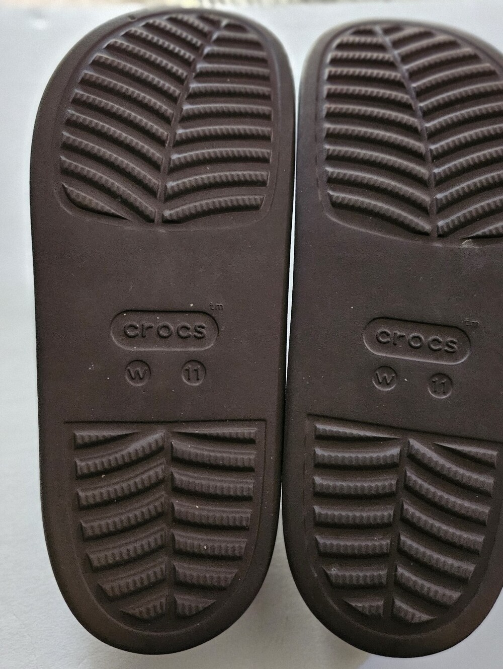 CROCS DYLAN Platform Slip-On Clog Sz 1 - Picture 3 of 3